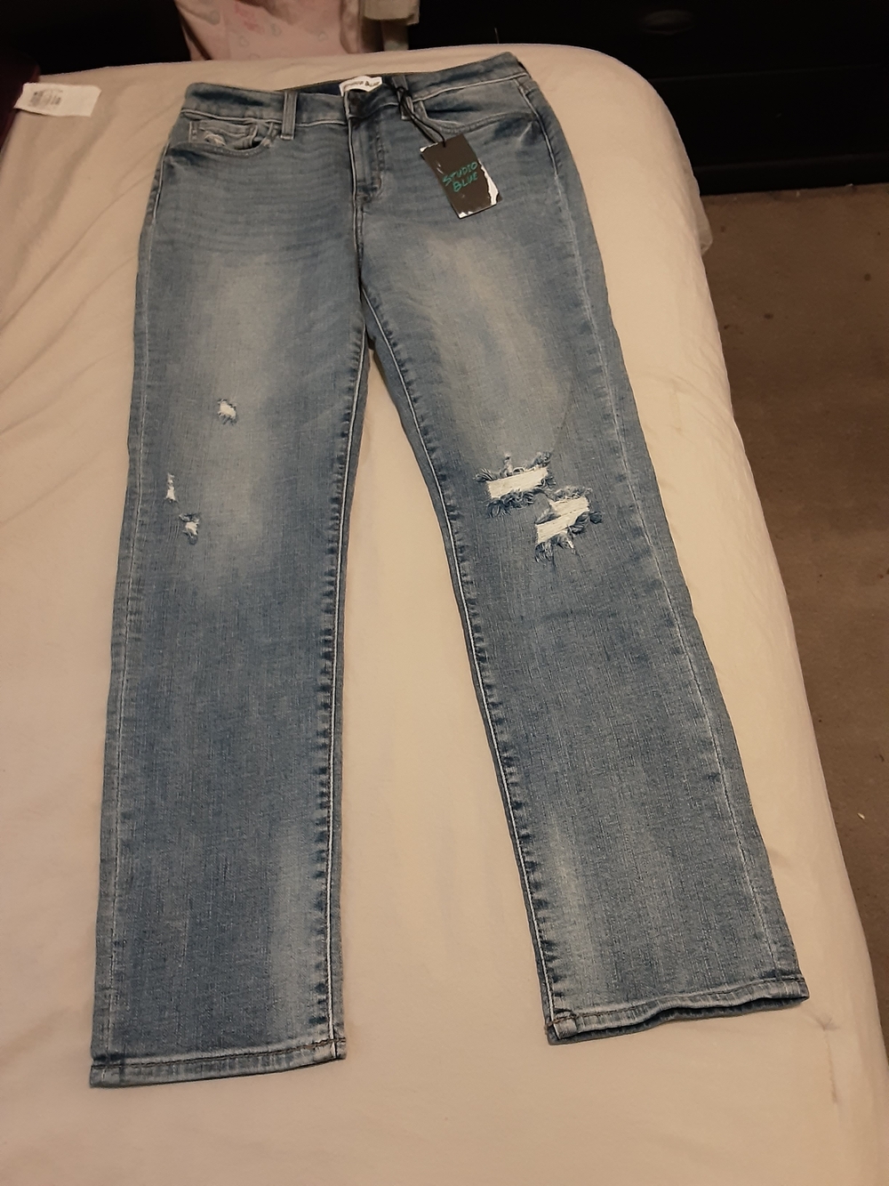 NWT Studio Blue Light Blue Distressed Jeans